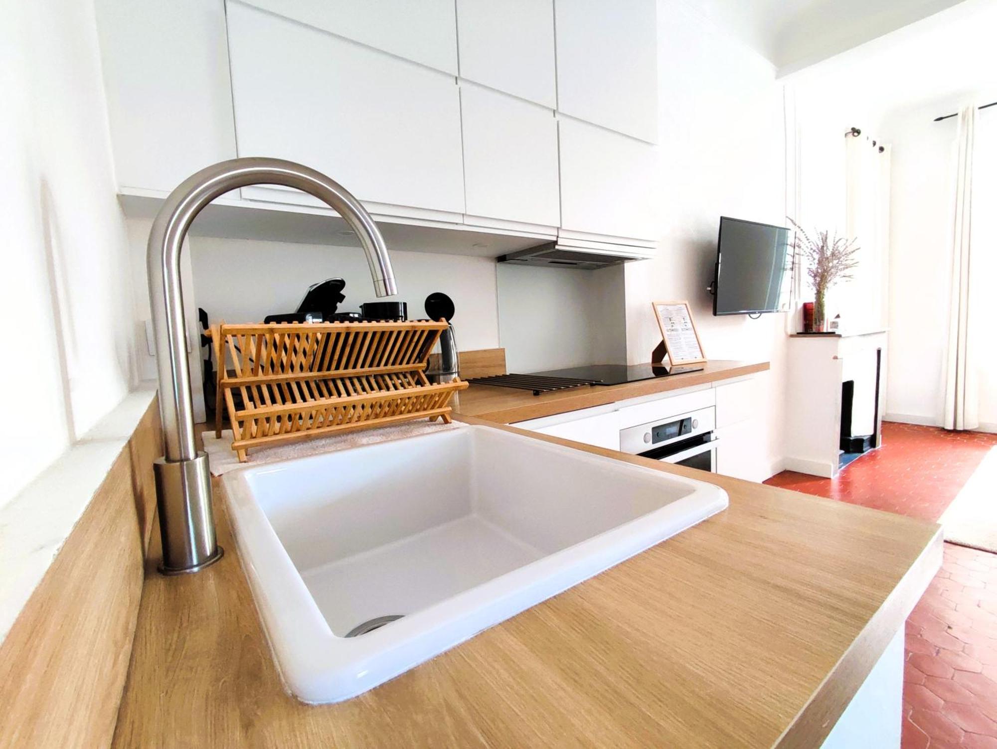 Appartement Climatise Parking Gratuit Surveille Avignon Ngoại thất bức ảnh